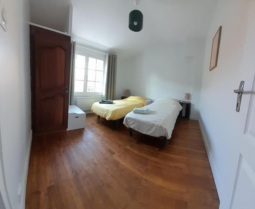 Maison De Campagne, Bulle De Verdure Montbron Экстерьер фото